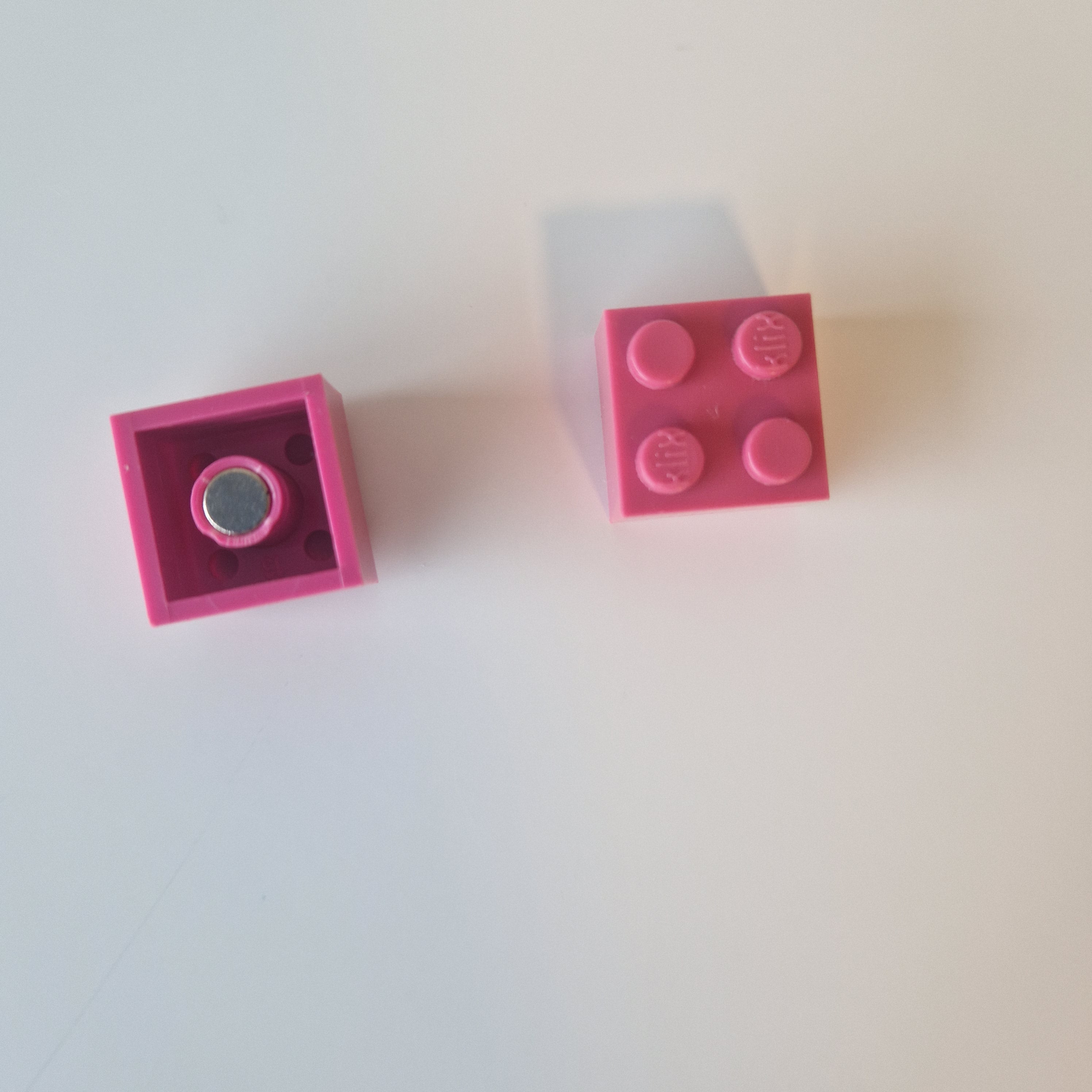Lego Magnet